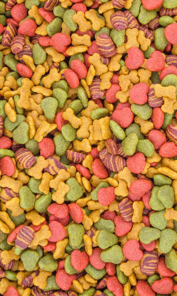 Yellow 5 in dog food food dye